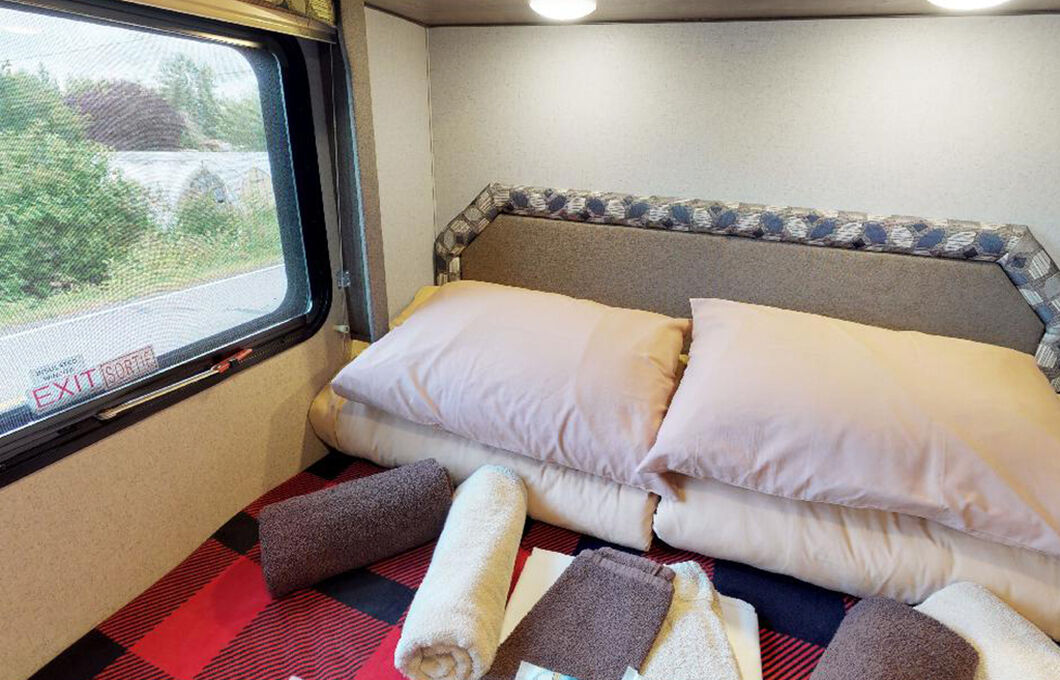 Class C Motorhome-Medium (C-Medium), , hi-res image number 14